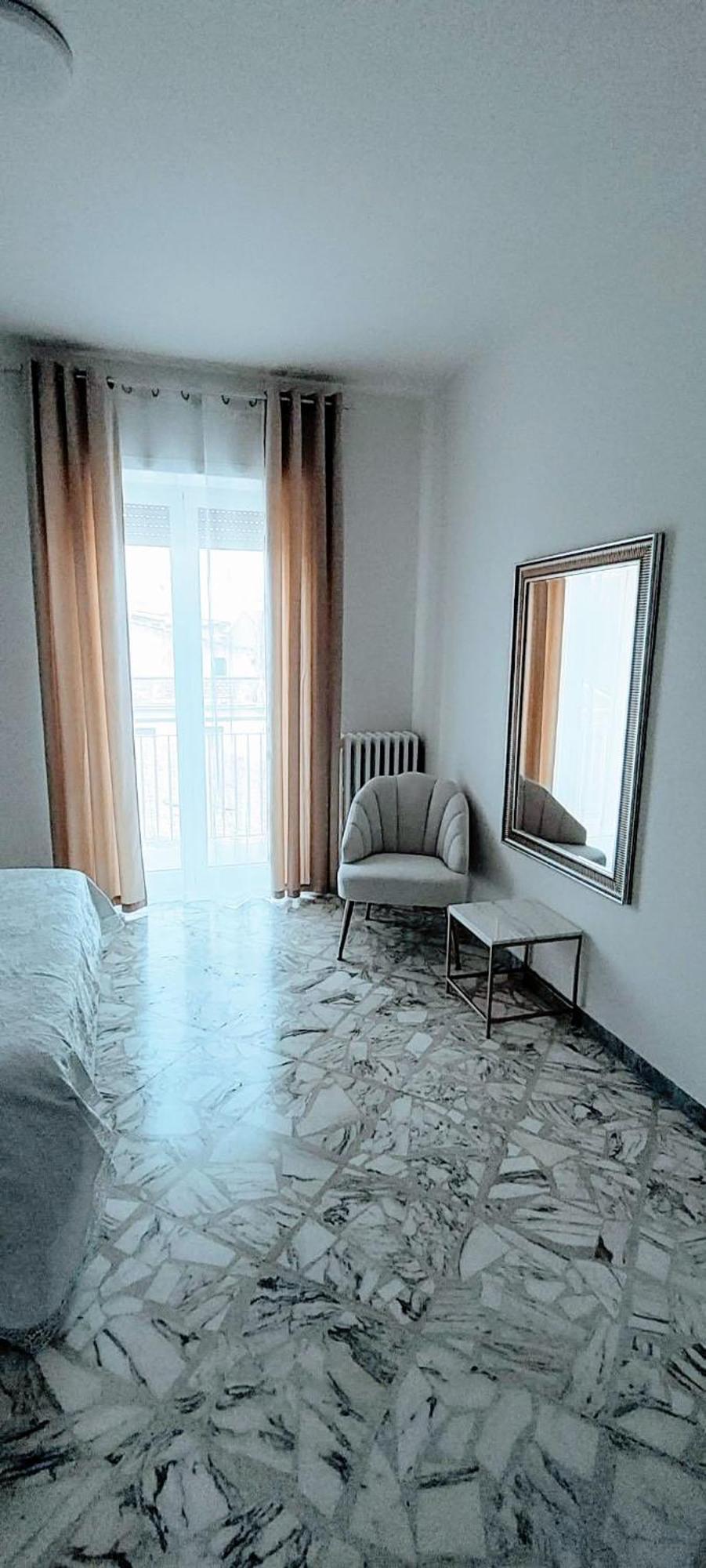 Angela'S Apartment. Elegant Two Bedroom House In Irsina Экстерьер фото